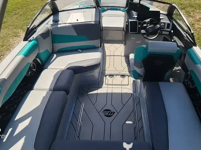 Malibu 22 Lsv