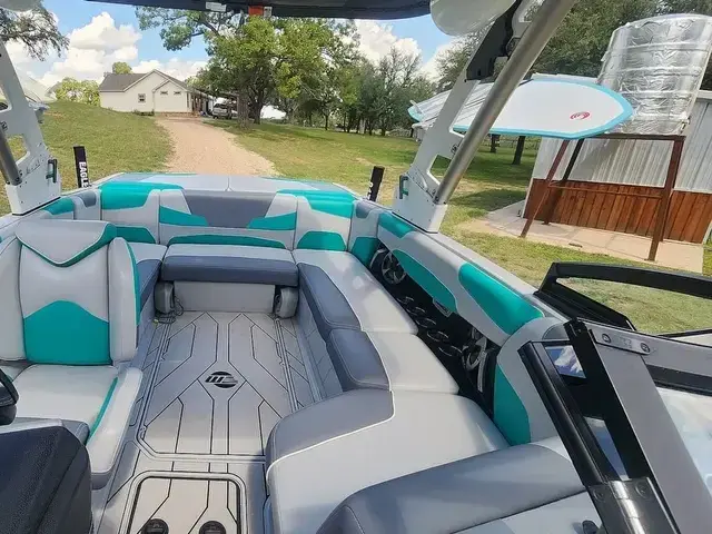 Malibu 22 Lsv