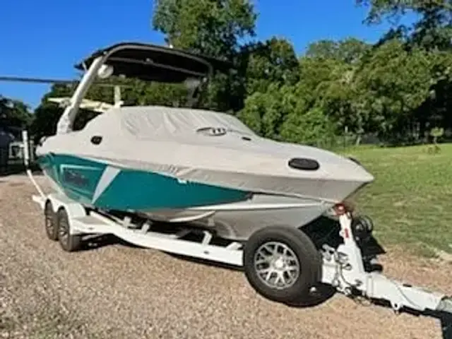 Malibu 22 Lsv