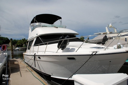 Bayliner 3988 Command Bridge Motor Yacht