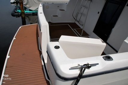 Bayliner 3988 Command Bridge Motor Yacht