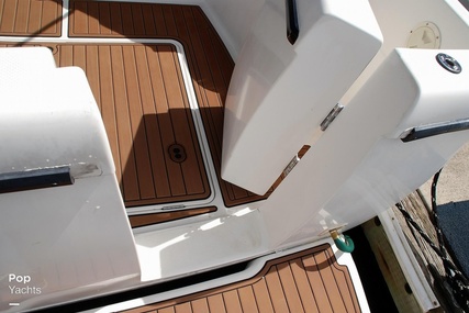 Bayliner 3988 Command Bridge Motor Yacht