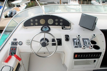 Bayliner 3988 Command Bridge Motor Yacht