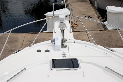 Bayliner 3988 Command Bridge Motor Yacht