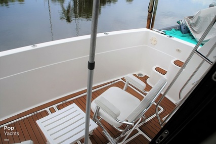 Bayliner 3988 Command Bridge Motor Yacht