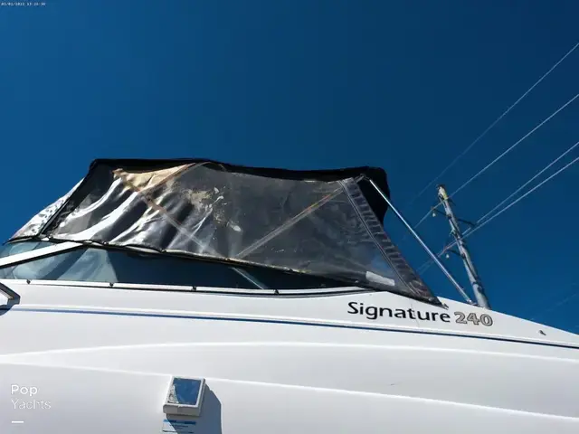 Chaparral 240 Signature