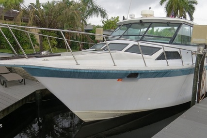 Baha Cruisers 310 Sport Fisherman