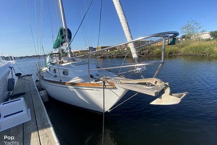 Cape Dory 32