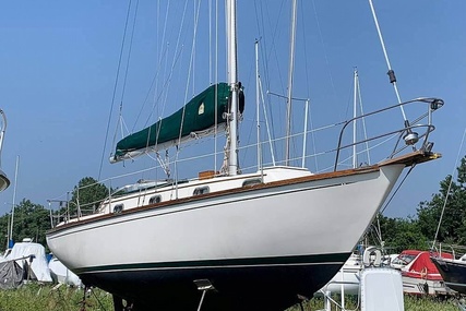 Cape Dory 32