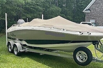 Nauticstar 203 SC Sport Deck