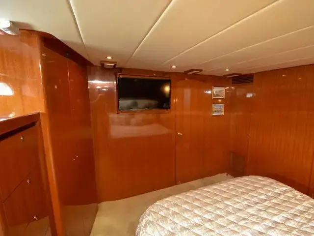 Hampton 580 Pilothouse