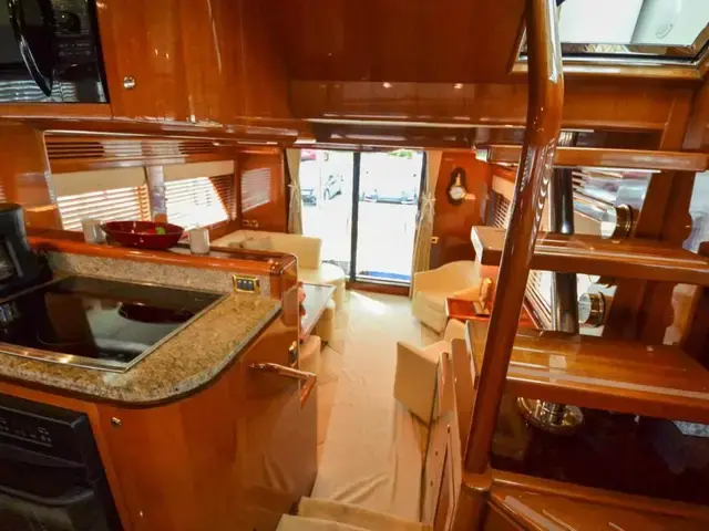 Hampton 580 Pilothouse