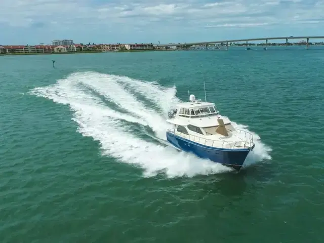 Hampton 580 Pilothouse