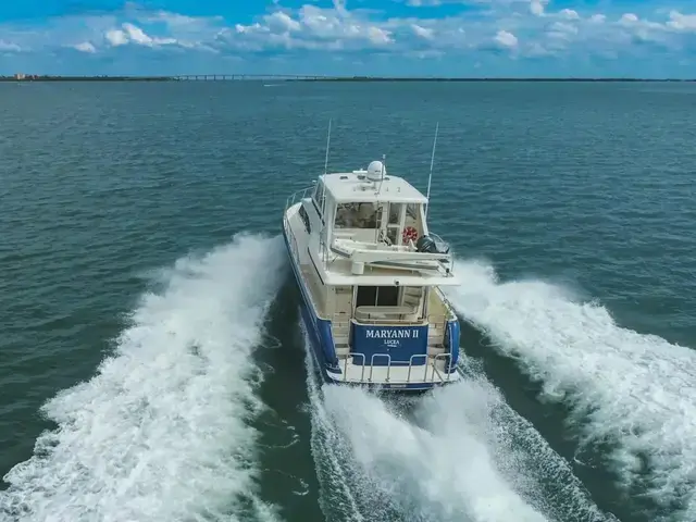 Hampton 580 Pilothouse