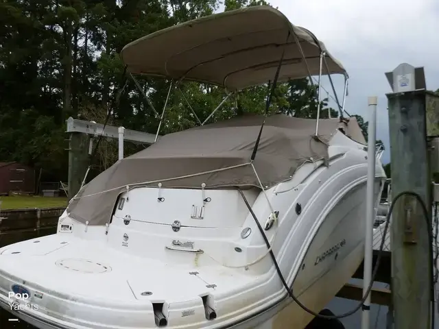 Chaparral 270 Signature