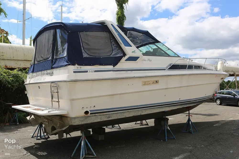 1987 Sea Ray 340 express cruiser