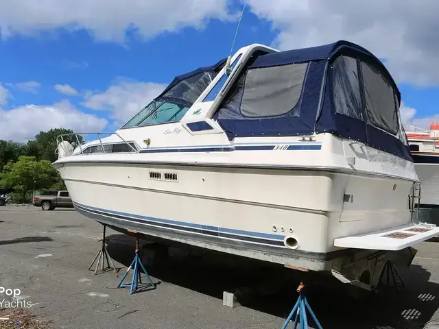 Sea Ray 340 Express Cruiser