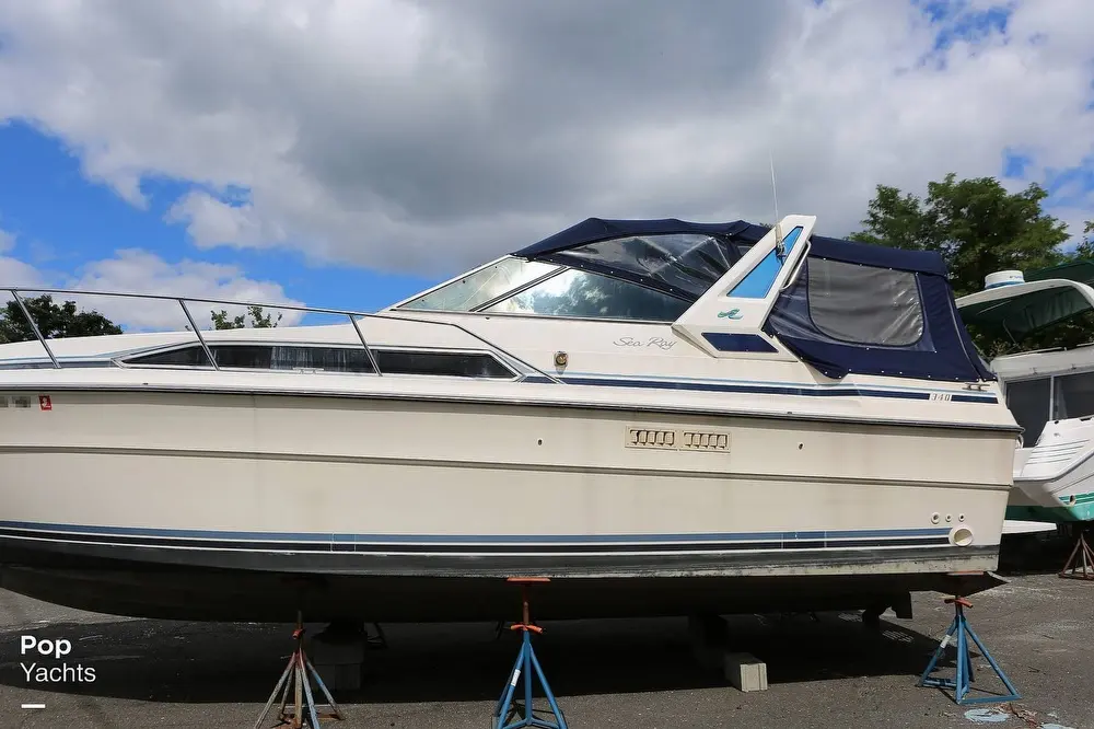 1987 Sea Ray 340 express cruiser