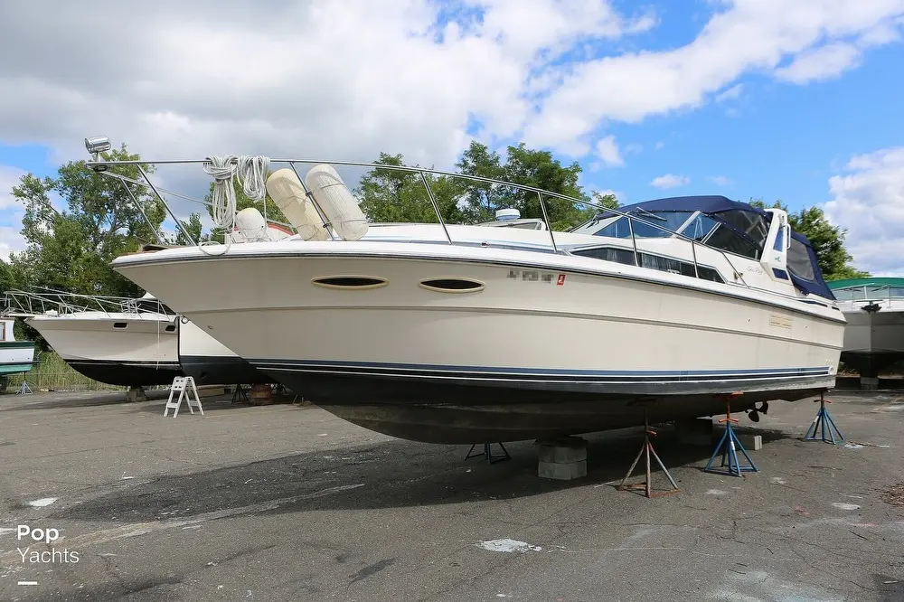 1987 Sea Ray 340 express cruiser