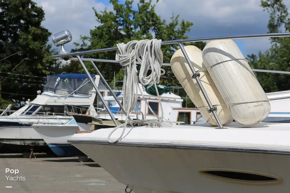 1987 Sea Ray 340 express cruiser