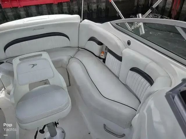 Hurricane Sundeck 2200 Ob