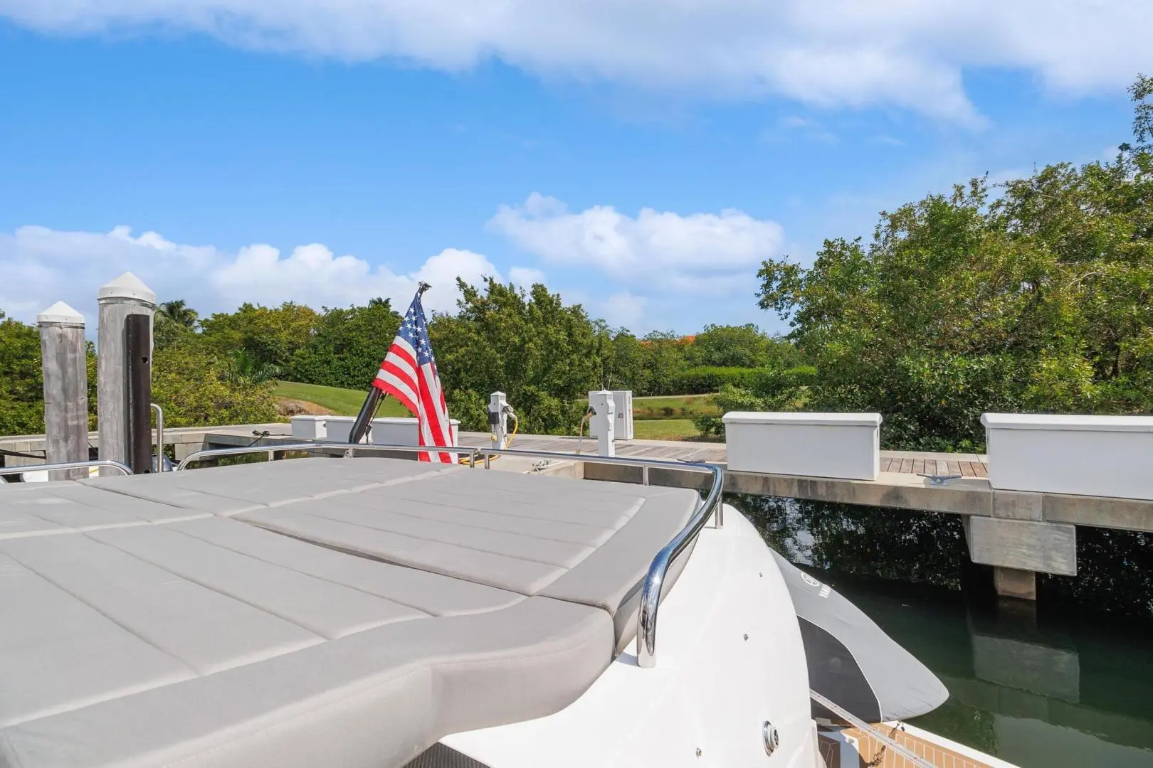 2018 Sunseeker predator 68