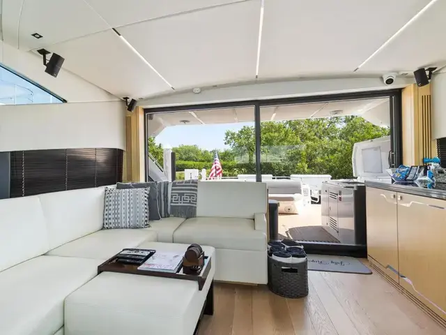 Sunseeker Predator 68