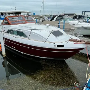 1986 Chris-Craft Catalina 281