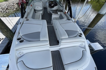 Rinker Captiva 276