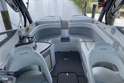 Rinker Captiva 276