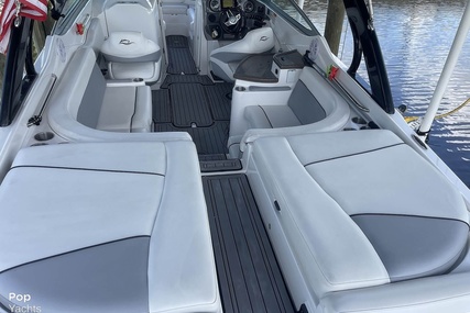 Rinker Captiva 276