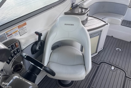 Rinker Captiva 276