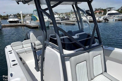 Sea Fox Commander 228 Center Console