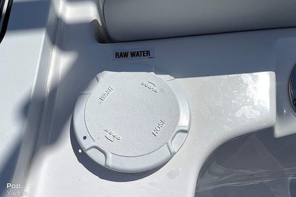 Sea Fox Commander 228 Center Console