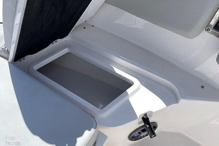 Sea Fox Commander 228 Center Console