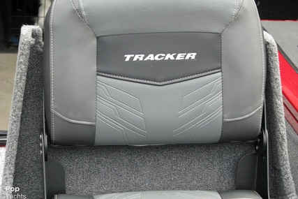 Tracker Targa V19 Combo