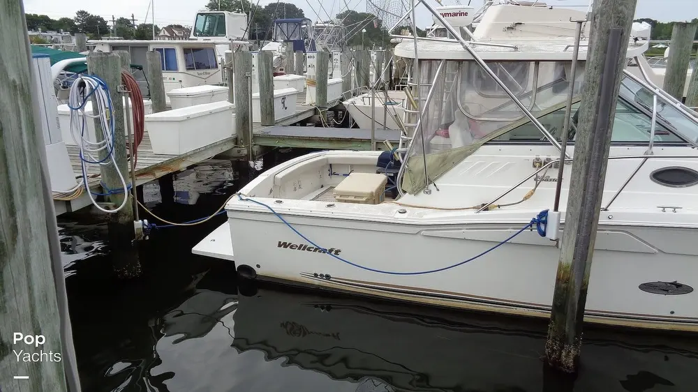 2002 Wellcraft 330 coastal