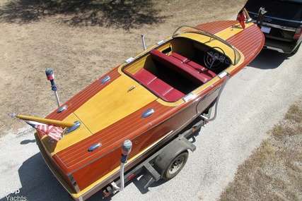 Chris-Craft Capri 19