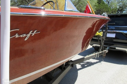 Chris-Craft Capri 19