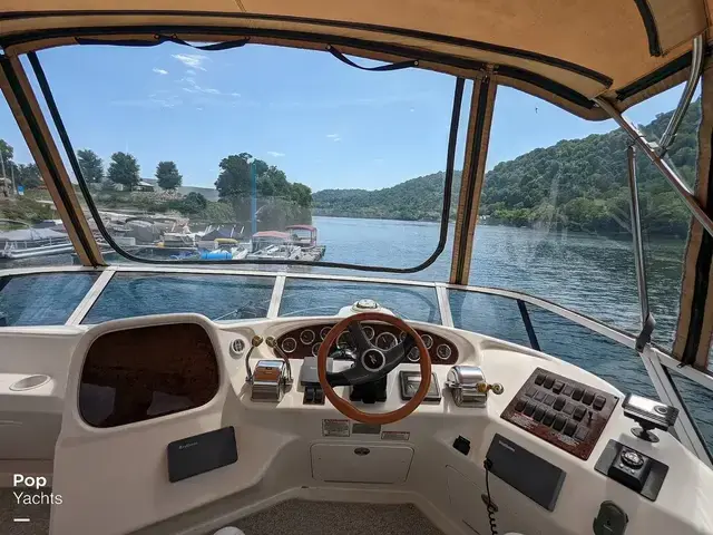 Sea Ray 380AC