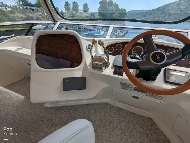 Sea Ray 380AC