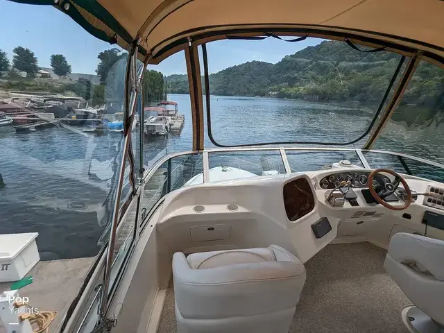 Sea Ray 380AC