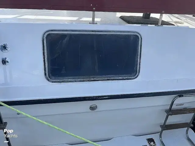 Sea Ray 360 Aft Cabin