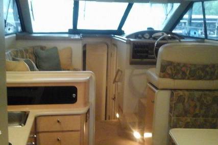 Bayliner 3258 Ciera Command Bridge