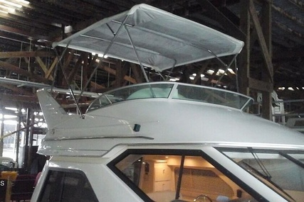 Bayliner 3258 Ciera Command Bridge