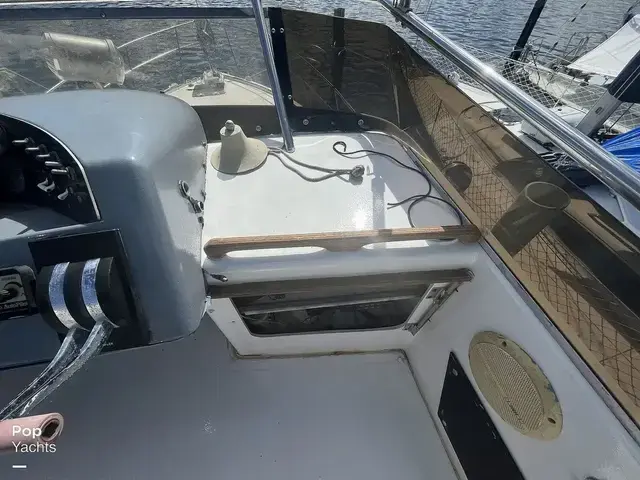 Sea Ray 360 Aft Cabin