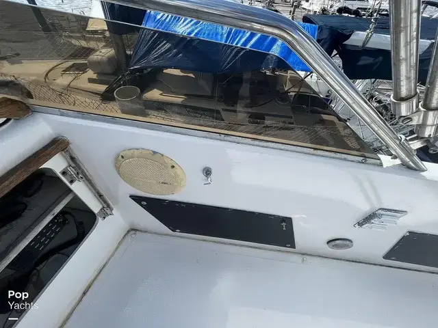 Sea Ray 360 Aft Cabin