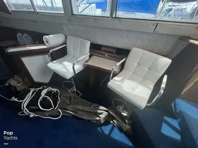 Sea Ray 360 Aft Cabin