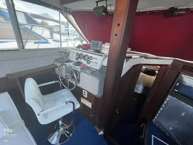 Sea Ray 360 Aft Cabin