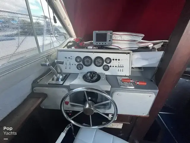 Sea Ray 360 Aft Cabin